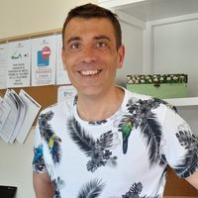 Soy bloguero apasionado de que buceo mucho por internet, me encanta la tecnologia,